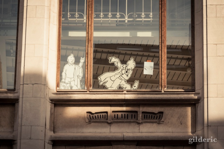 Musée de la BD Bruxelles (Tintin à la fenêtre) - Photo : Gilderic