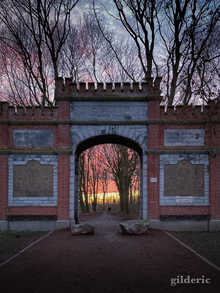 Le portail du crépuscule (Liège, fort de la Chartreuse, janvier 2022)